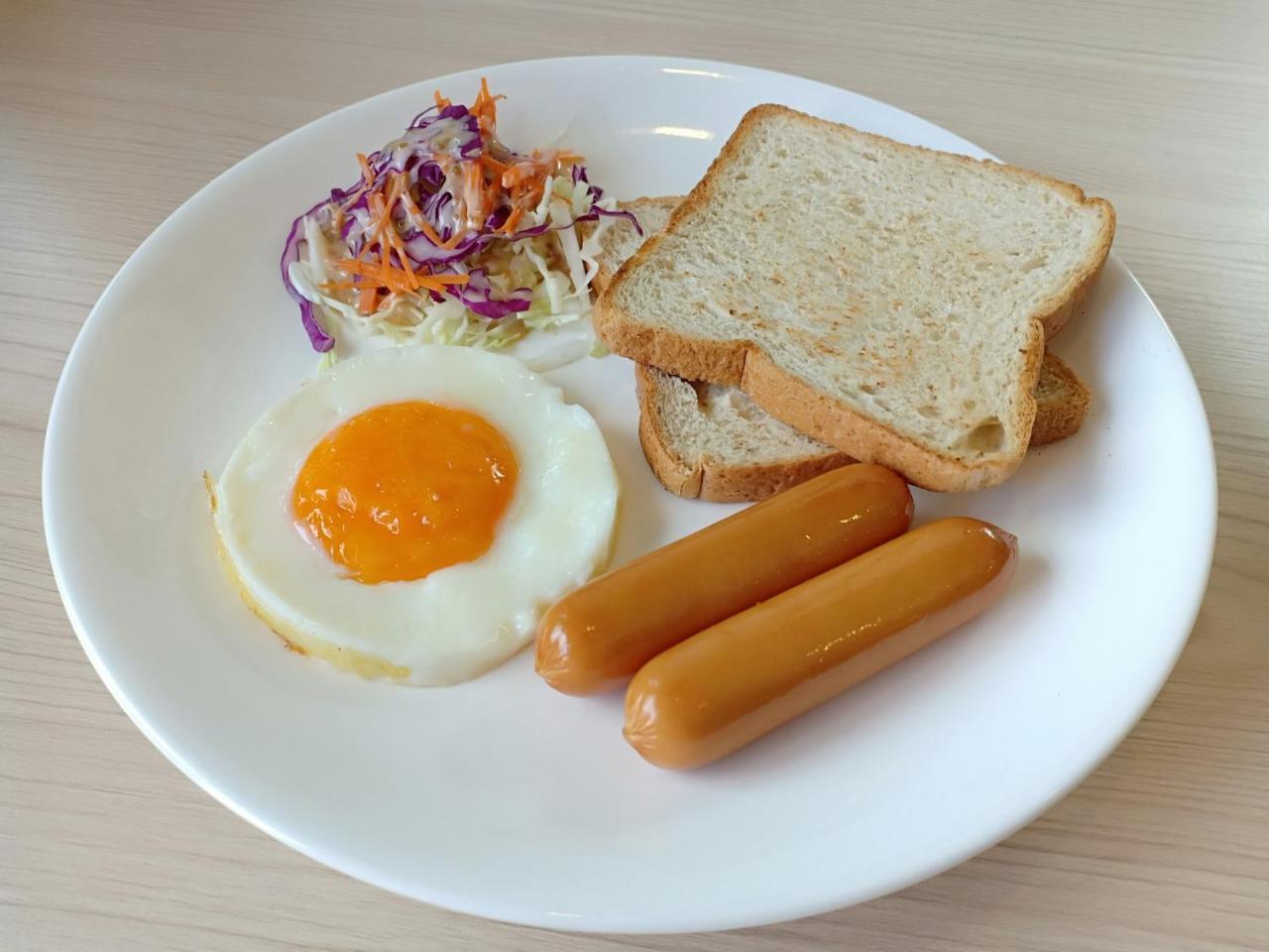 קנצ'נבורי Makan Resort מראה חיצוני תמונה